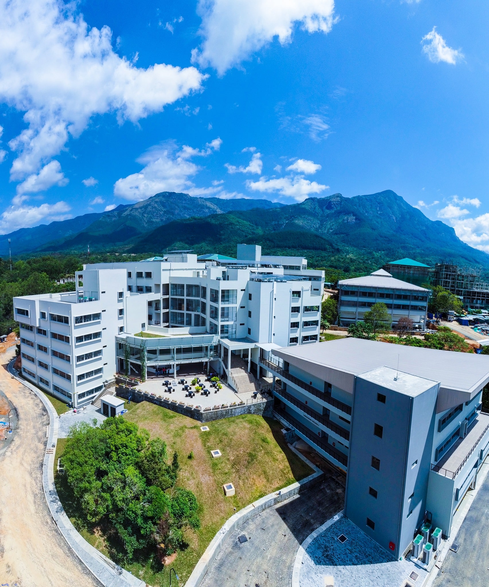 Design & Construction of Buildings and Infrastructure Facilities for Faculty of Technology Sabaragamuwa University of Sri Lanka