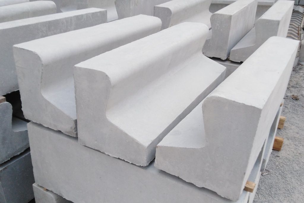 ICC Precast Safety Kerbs 915x280x310