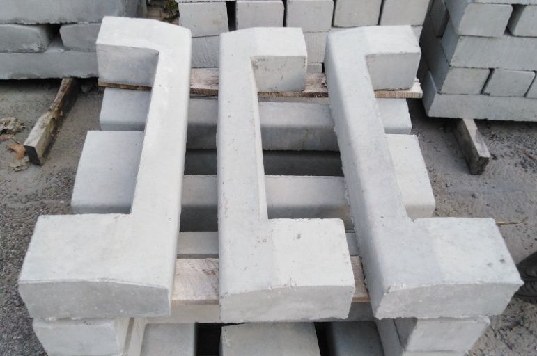 ICC Precast Standard Inlert Kerb 915x125x255mm